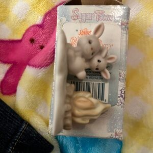 Precious Moments Sugar Town Bunny Figurine - White and Tan